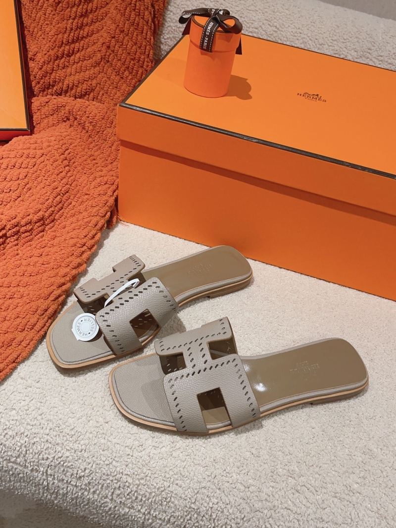 Hermes Slippers